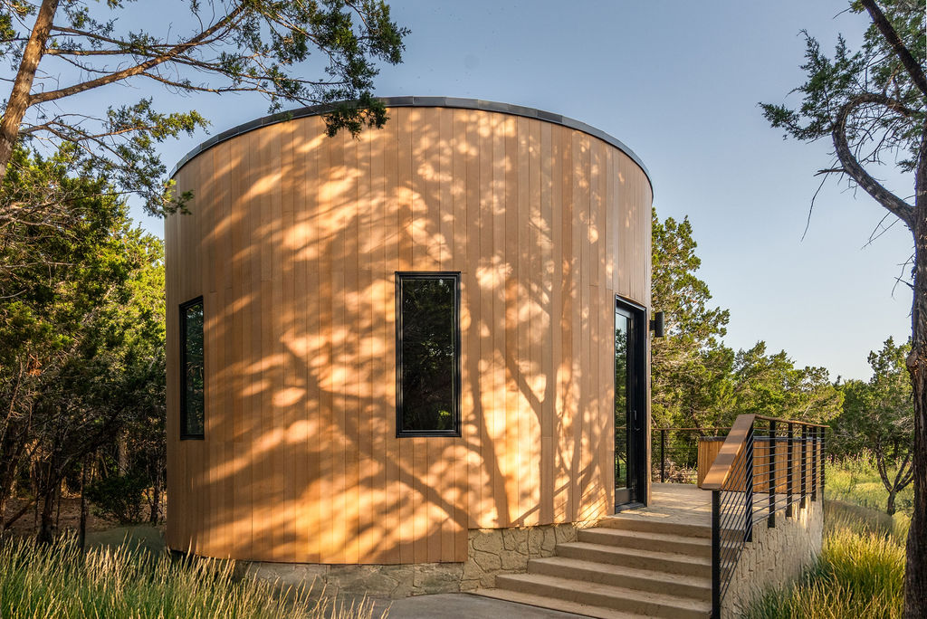 Accessible Luxury Glamping Texas: 10 Best Stays 2026 5 Stay Onera, Fredericksburg: Romantic Couples Glamping in Texas Wine Country