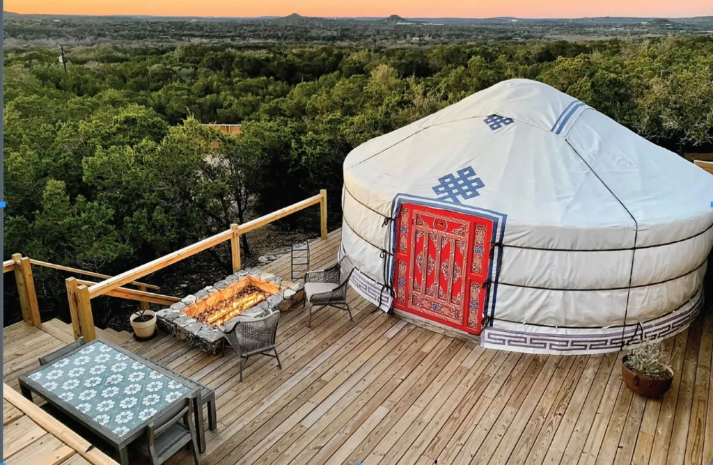 The Yurtopian, Wimberley / Dripping Springs - Glamping in Texas for Couples with Hot Tub
