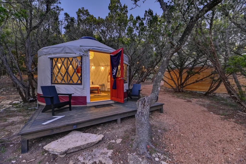 Lucky Arrow Retreat, Dripping Springs