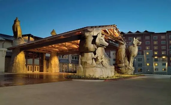 Romantic Weekend Getaways Near Fort Worth: 10 Best 2026 5 Great Wolf Lodge