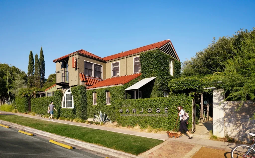 15 Best Vacation Spots in Texas for Couples (2026 Guide) 21 Where to Stay: Hotel San José