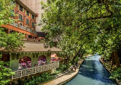 Best Luxury City Second Honeymoon