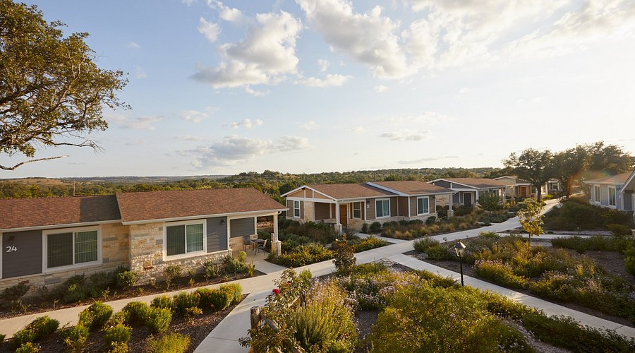 Anniversary Getaways Near Austin: 10 Best Secret Spots 2026 12 Carter Creek Winery Resort & Spa: A Vineyard Stay Between Johnson City and Fredericksburg